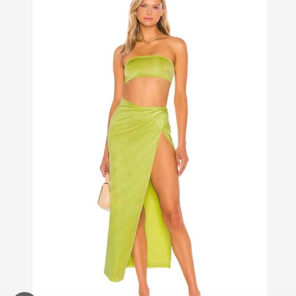 SUPERDOWN SKIRT SZ LG - Picture 1 of 9